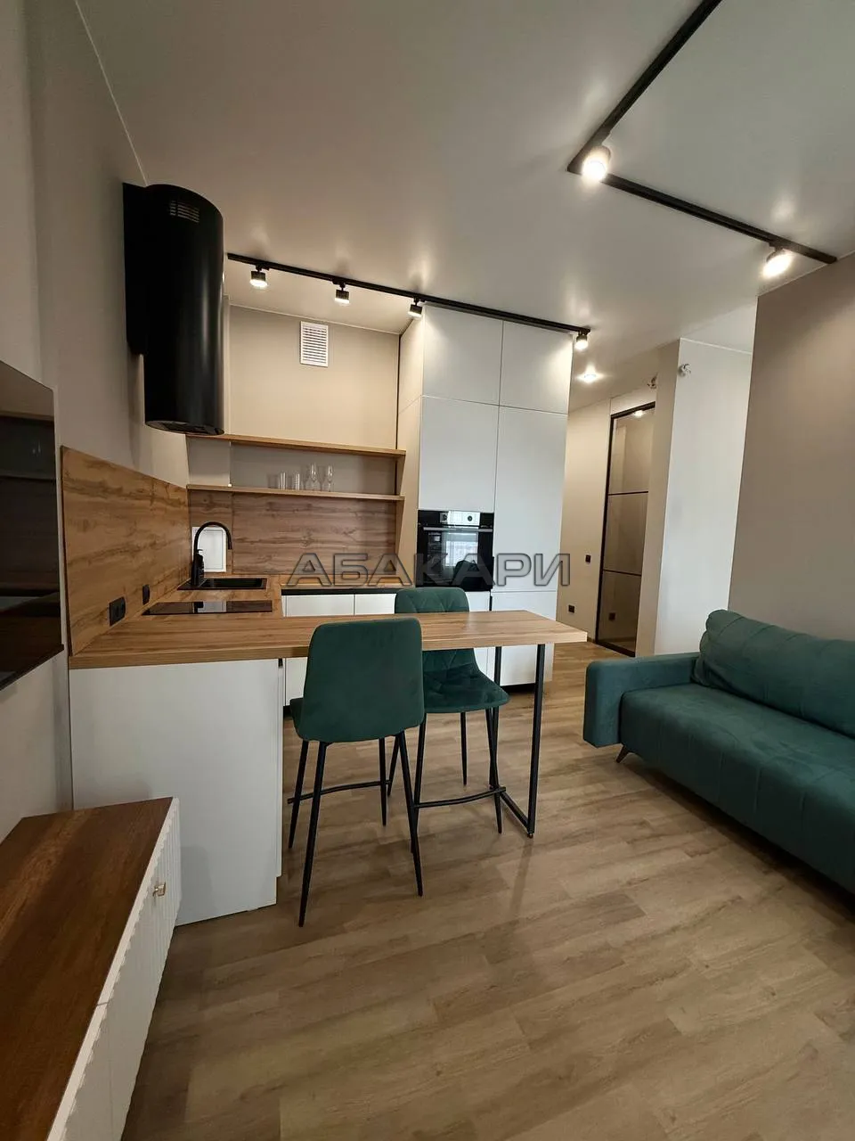 2-комнатная Октябрьская улица, 16  за 55000 руб/мес фото 1