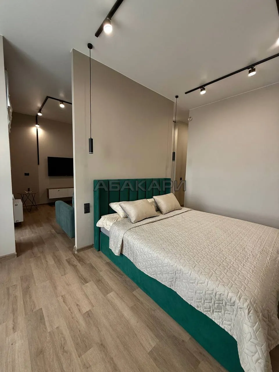 2-комнатная Октябрьская улица, 16  за 55000 руб/мес фото 3