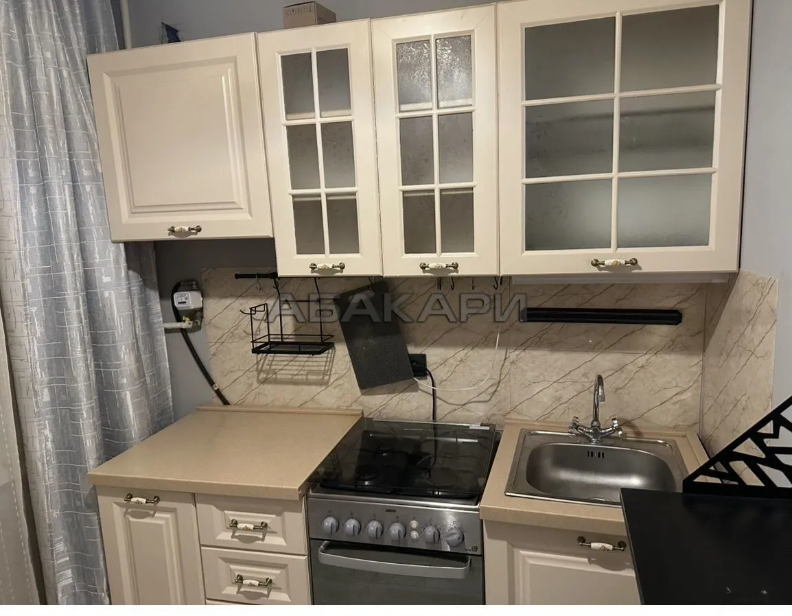 2-комнатная улица Александра Матросова, 7А  за 45000 руб/мес фото 1