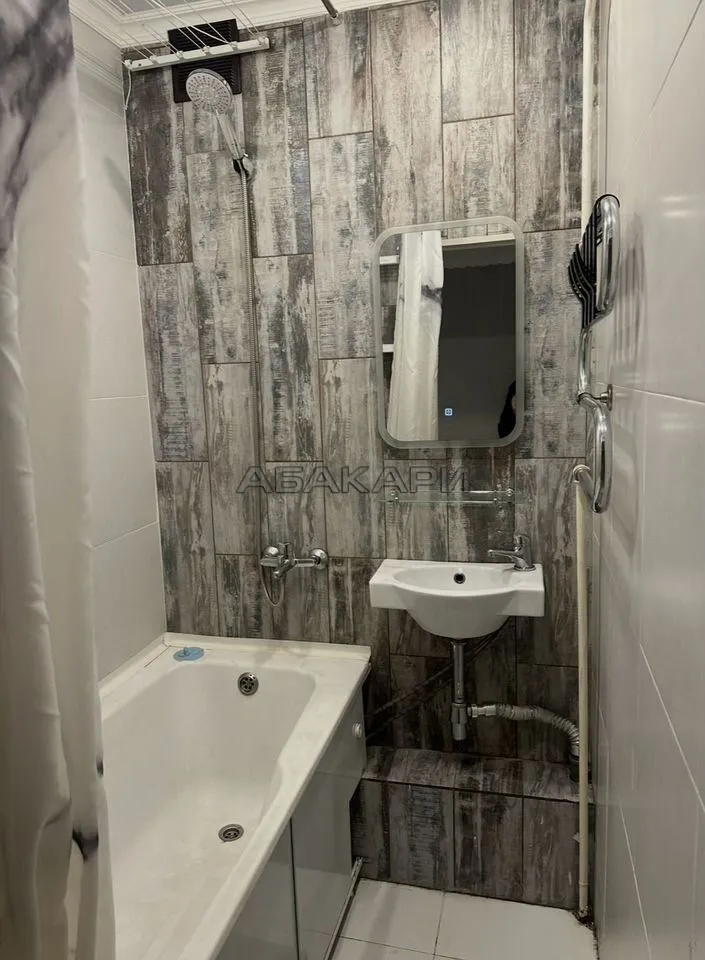 2-комнатная улица Александра Матросова, 7А  за 45000 руб/мес фото 13