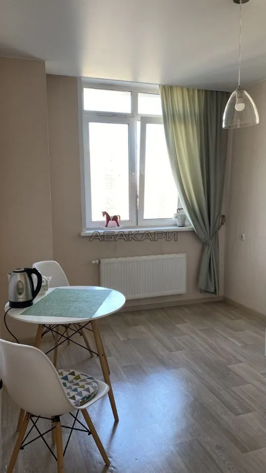 1-комнатная улица Авиаторов, 47  за 35000 руб/мес фото 15