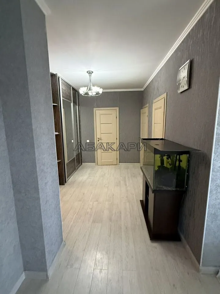3-комнатная улица 78-й Добровольческой Бригады, 40  за 60000 руб/мес фото 11