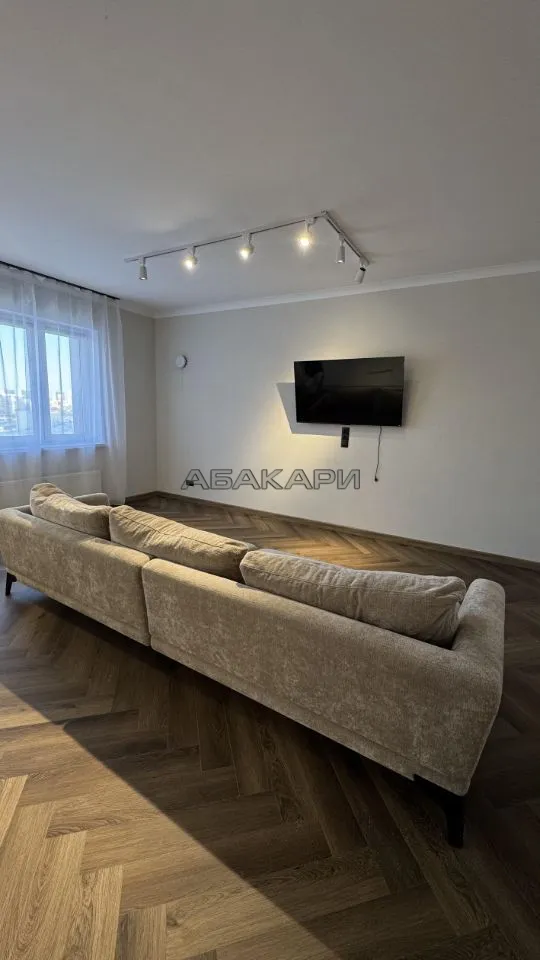 студия улица Авиаторов, 3  за 45000 руб/мес фото 5