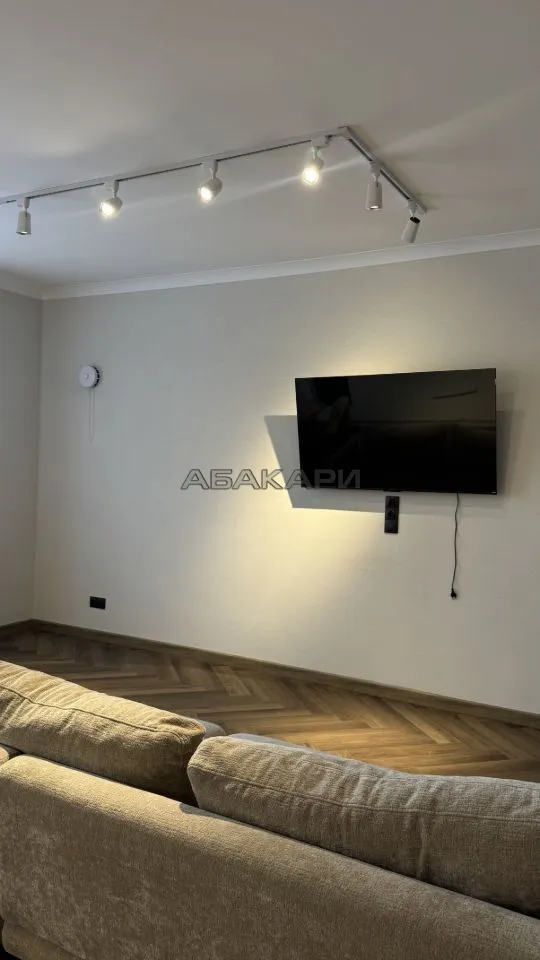 студия улица Авиаторов, 3  за 45000 руб/мес фото 6