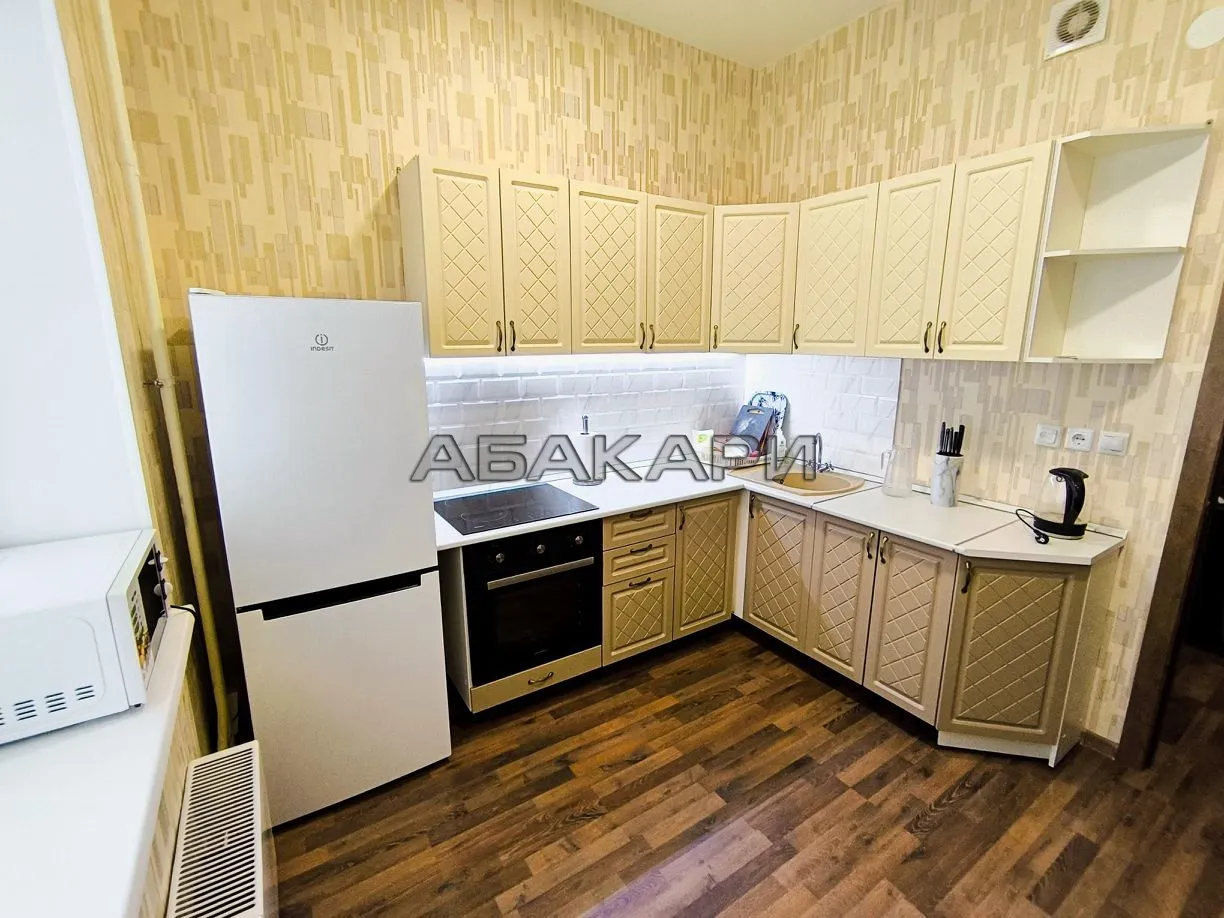 1-комнатная Норильская улица, 46  за 28000 руб/мес фото 1