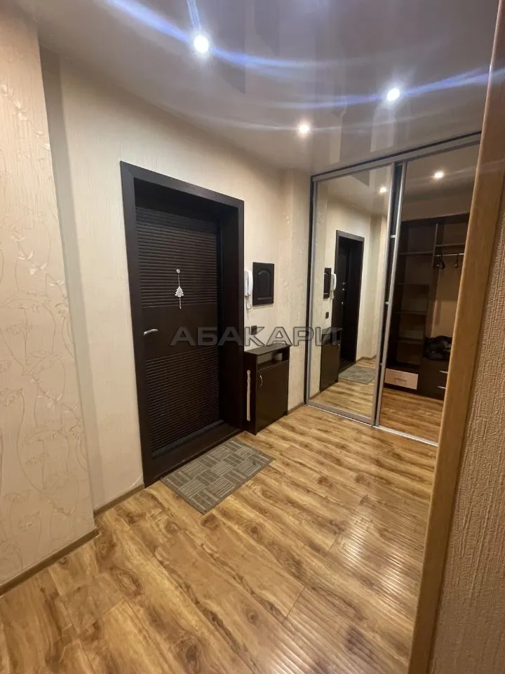 1-комнатная улица Авиаторов, 42  за 45000 руб/мес фото 4