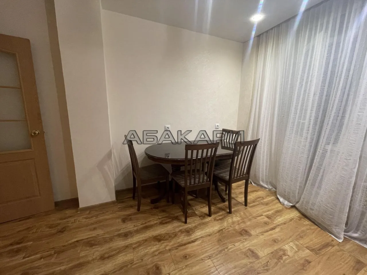 1-комнатная улица Авиаторов, 42  за 45000 руб/мес фото 6