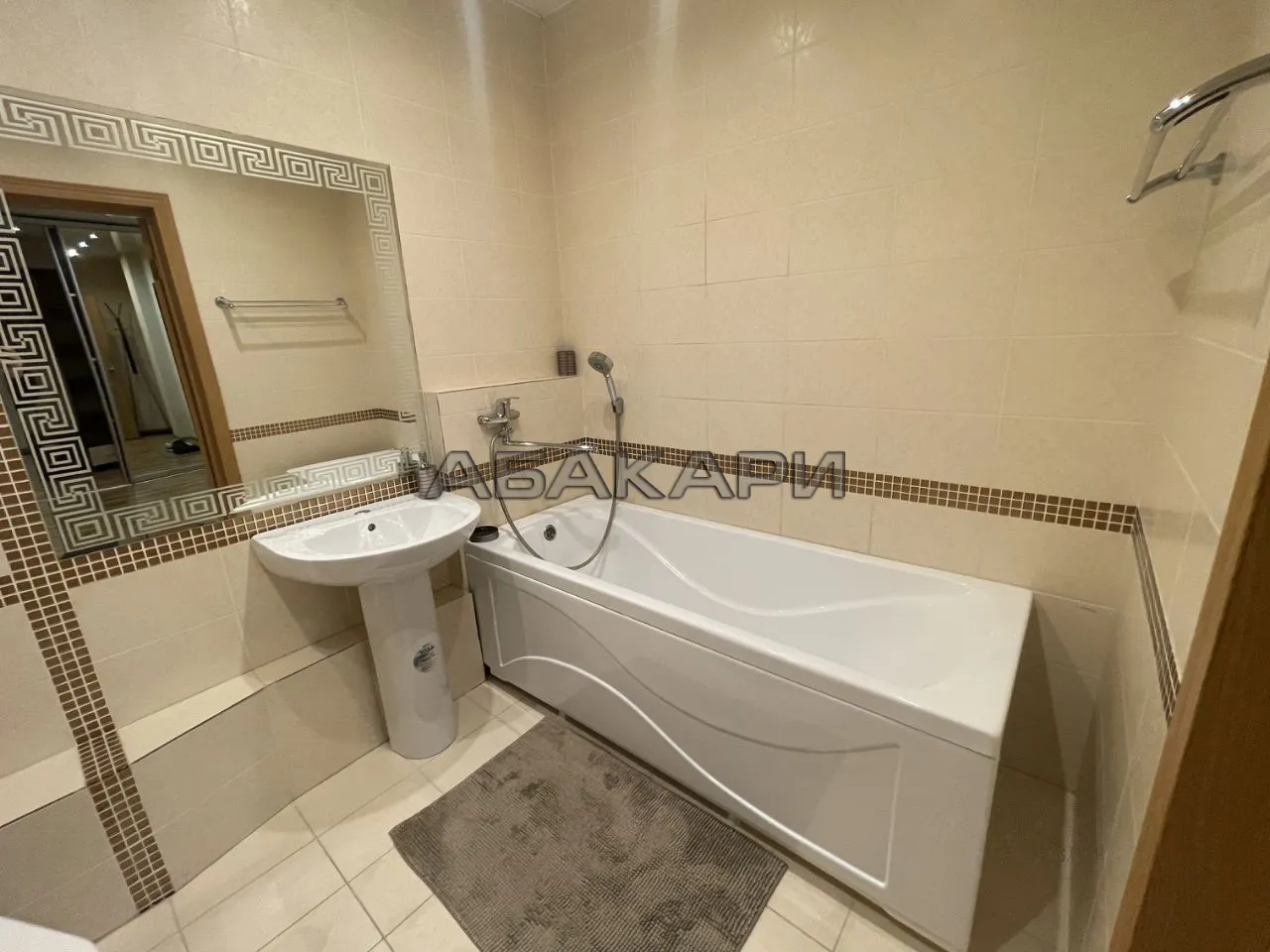 1-комнатная улица Авиаторов, 42  за 45000 руб/мес фото 11