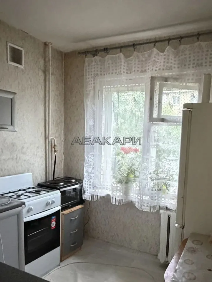 1-комнатная Свердловская улица, 29  за 26000 руб/мес фото 2