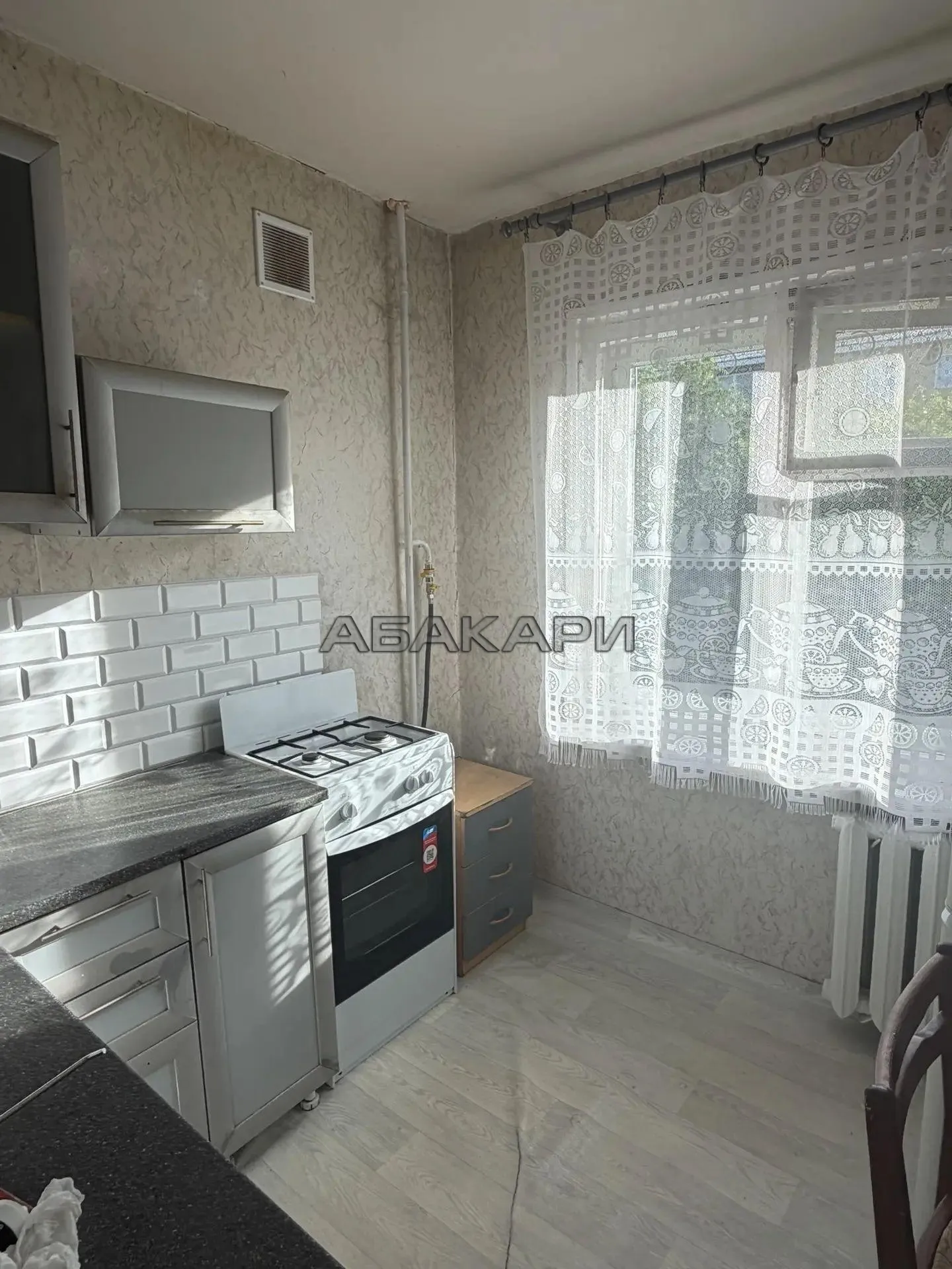 1-комнатная Свердловская улица, 29  за 26000 руб/мес фото 1