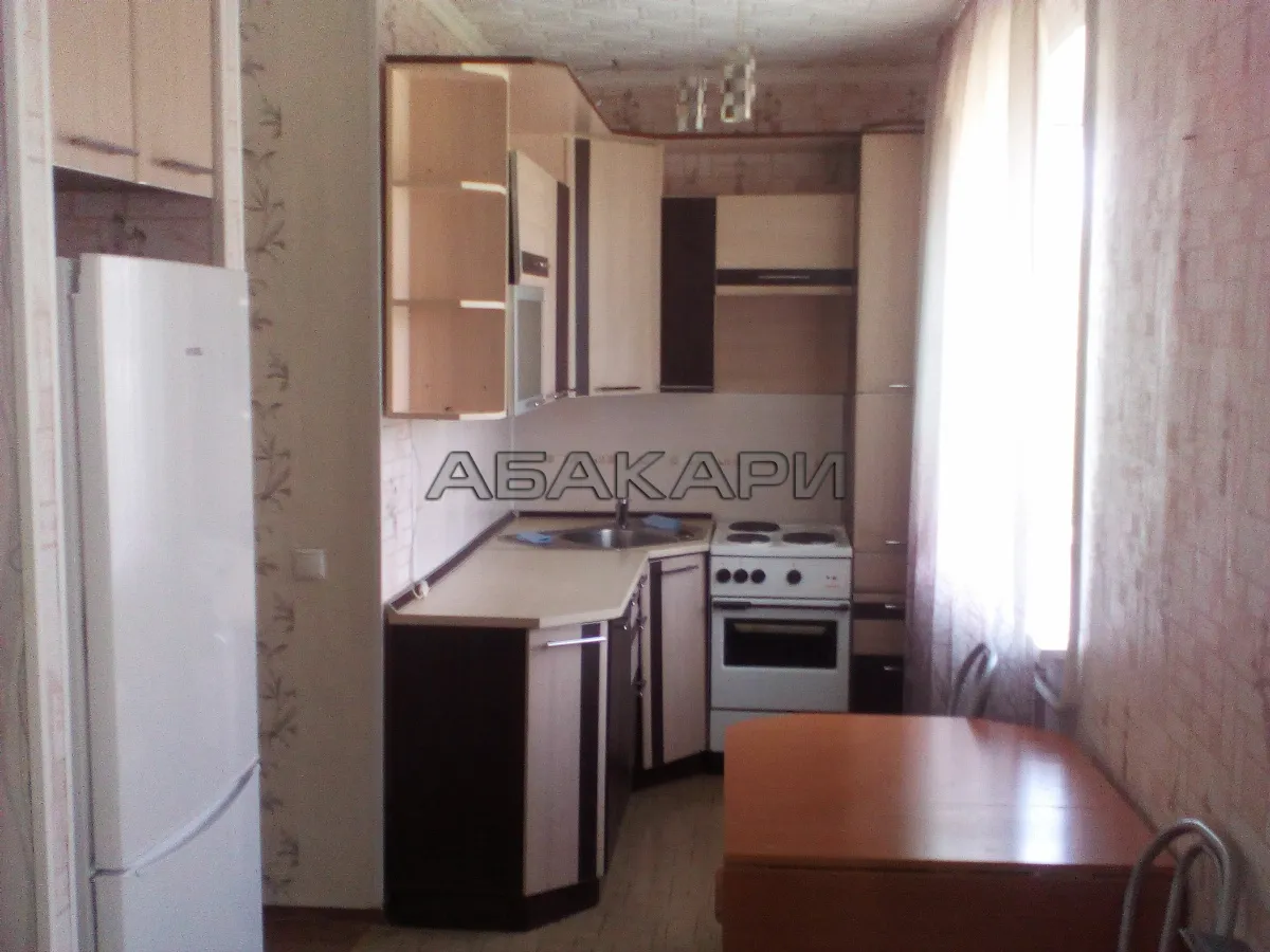 2-комнатная улица Карбышева, 10Б за 30000 руб/мес фото 1 2-комнатная улица Карбышева, 10Б за 30000 руб/мес фото 1