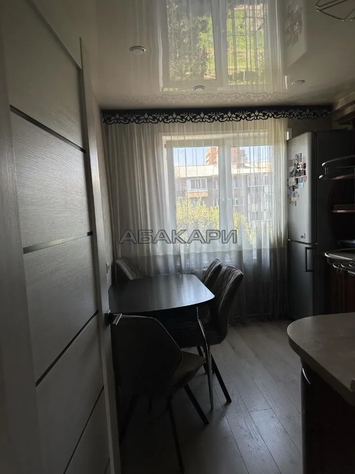 2-комнатная улица Щорса, 76 за 40000 руб/мес фото 4 2-комнатная улица Щорса, 76 за 40000 руб/мес фото 4