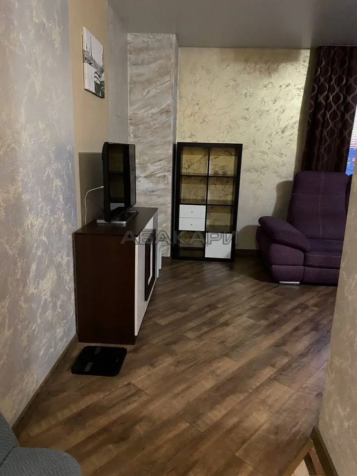 3-комнатная улица Алексеева, 51 за 60000 руб/мес фото 12 3-комнатная улица Алексеева, 51 за 60000 руб/мес фото 12
