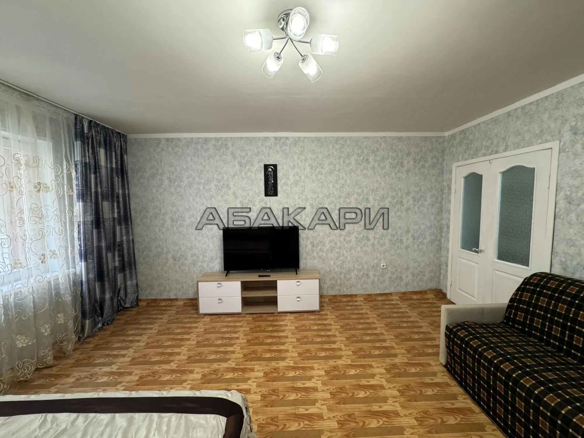 1-комнатная улица Алексеева, 24  за 35000 руб/мес фото 3