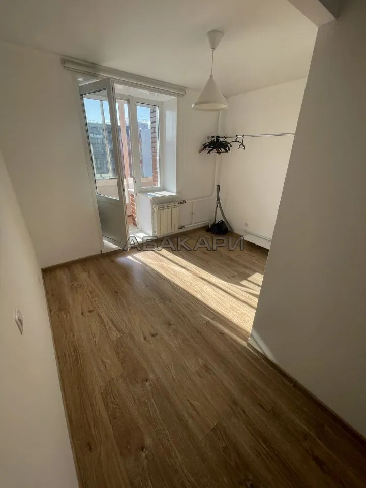 3-комнатная Крайняя улица, 12  за 60000 руб/мес фото 8