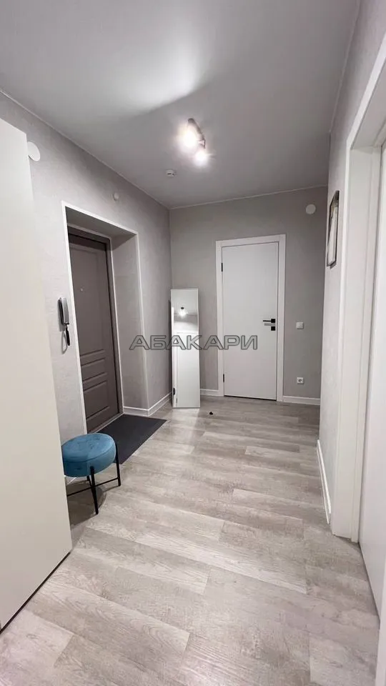 2-комнатная улица Авиаторов, 26  за 75000 руб/мес фото 9