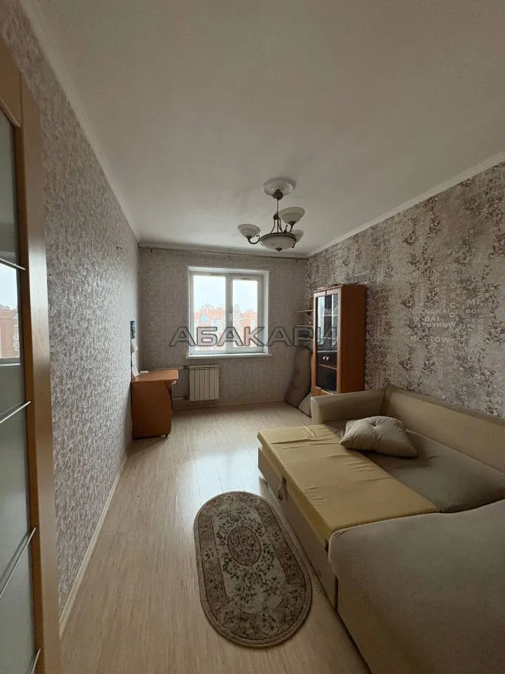 4-комнатная улица Молокова, 46  за 55000 руб/мес фото 1