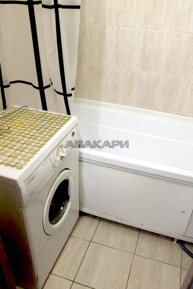 2-комнатная улица Партизана Железняка, 53  за 30000 руб/мес фото 9