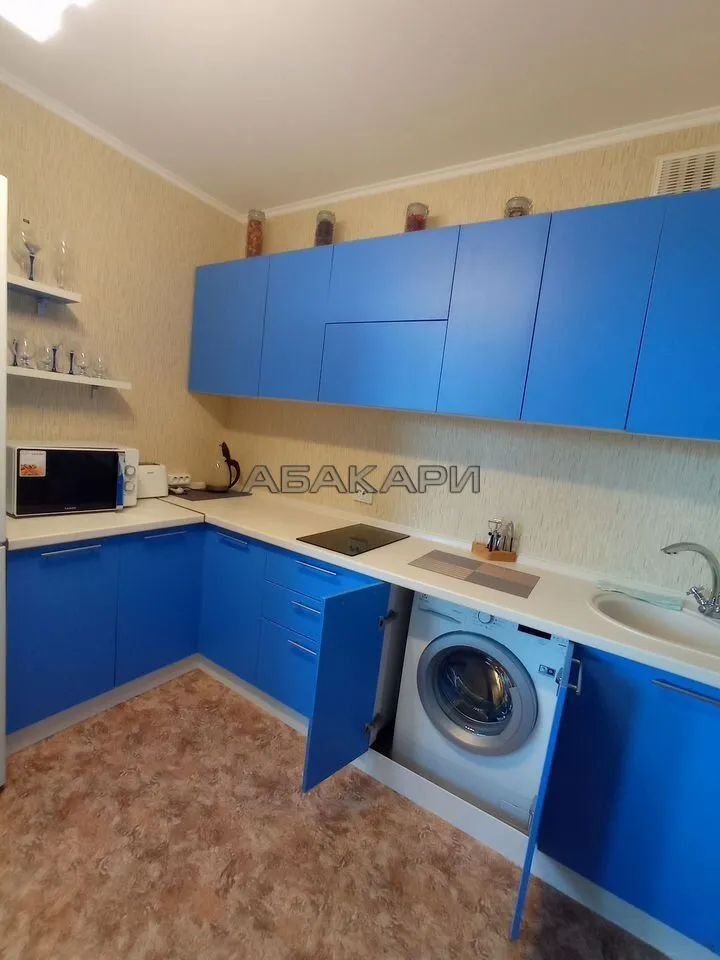 1-комнатная Караульная улица, 82  за 38000 руб/мес фото 2