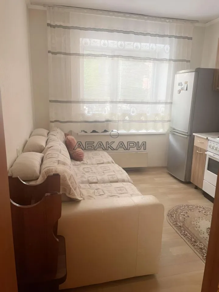 1-комнатная улица Шумяцкого, 6  за 30000 руб/мес фото 2