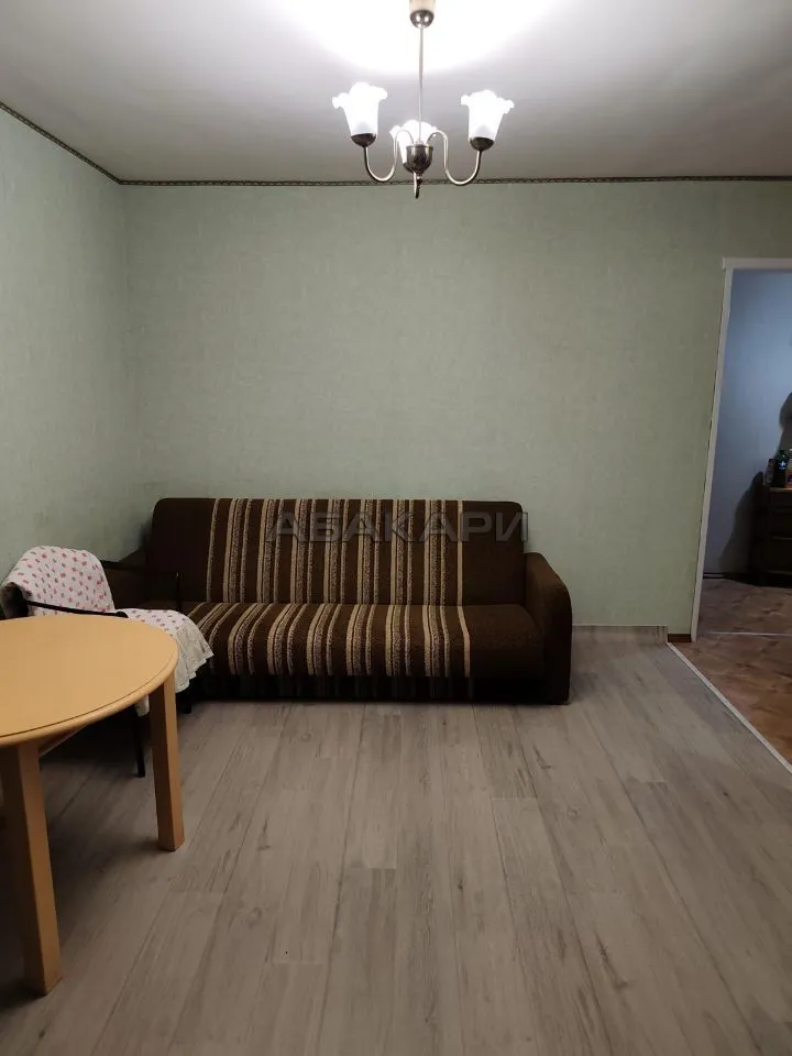 2-комнатная улица Кирова, 10  за 36000 руб/мес фото 2