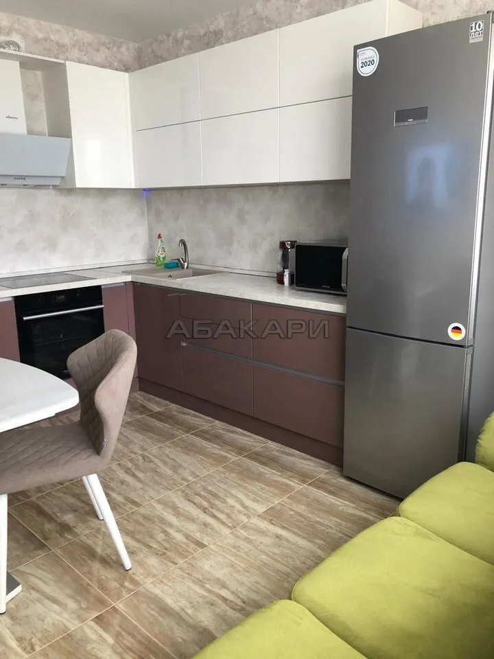1-комнатная Октябрьская улица, 10  за 48000 руб/мес фото 2