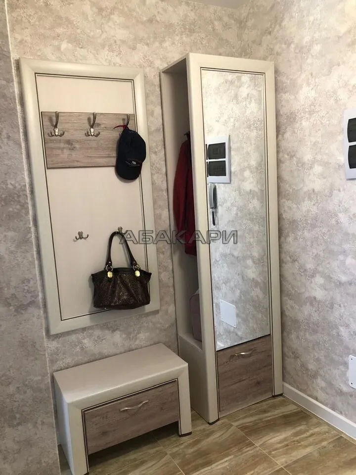1-комнатная Октябрьская улица, 10  за 48000 руб/мес фото 10