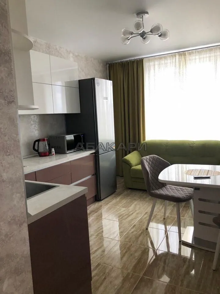 1-комнатная Октябрьская улица, 10  за 48000 руб/мес фото 16