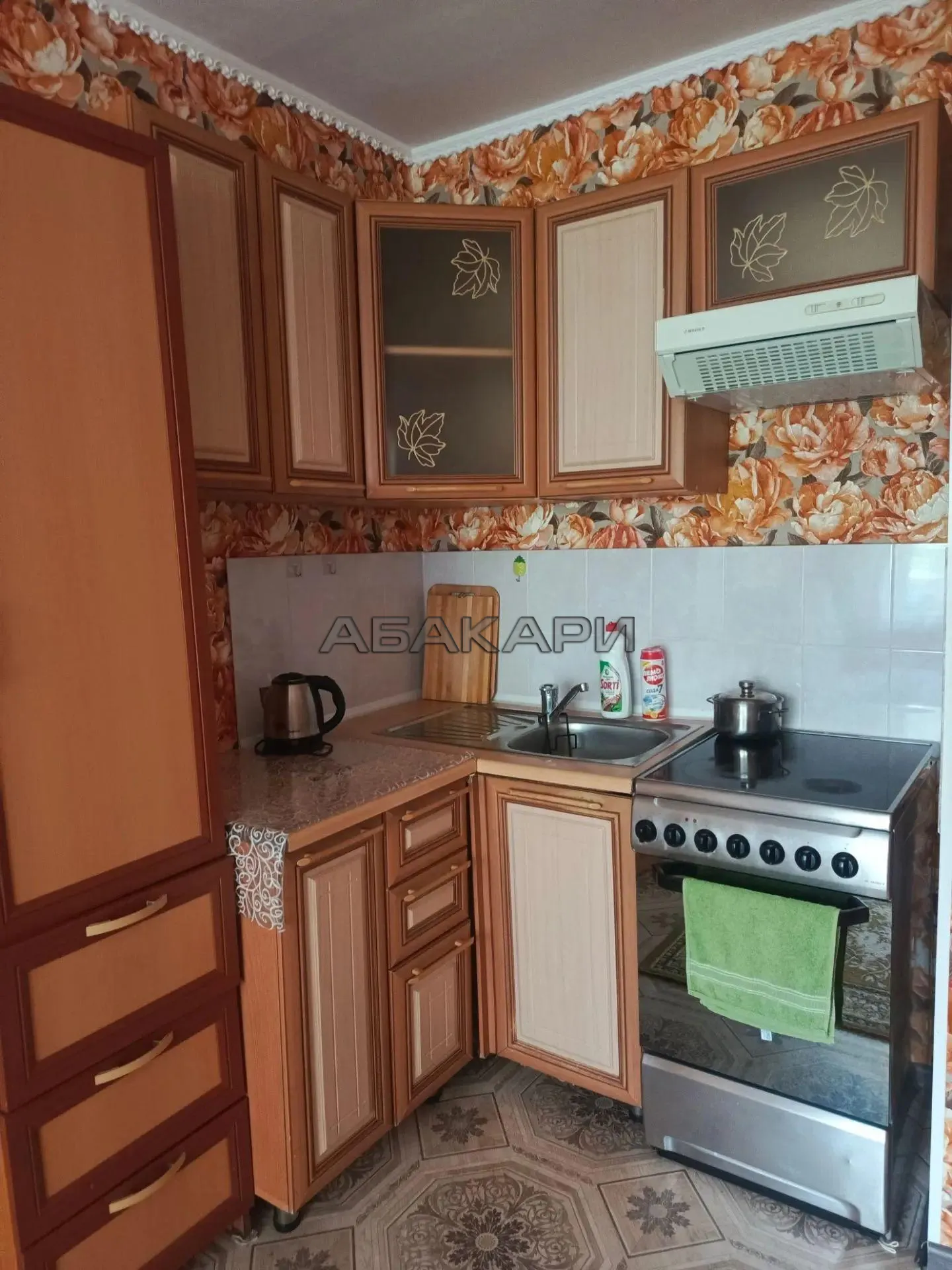 1-комнатная улица Гусарова, 33  за 28000 руб/мес фото 1