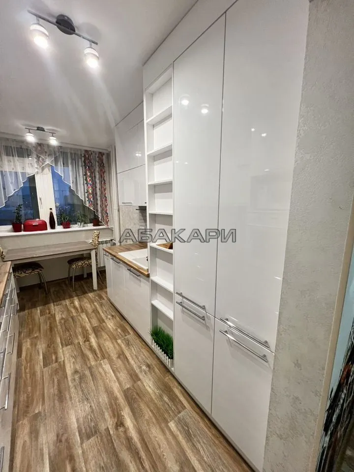 2-комнатная улица Весны, 22  за 43000 руб/мес фото 3