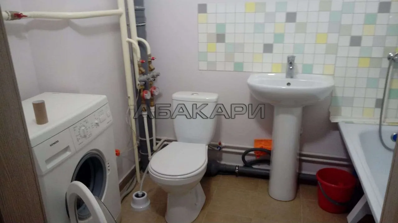 1-комнатная улица Александра Матросова, 40 за 29000 руб/мес фото 2 1-комнатная улица Александра Матросова, 40 за 29000 руб/мес фото 2