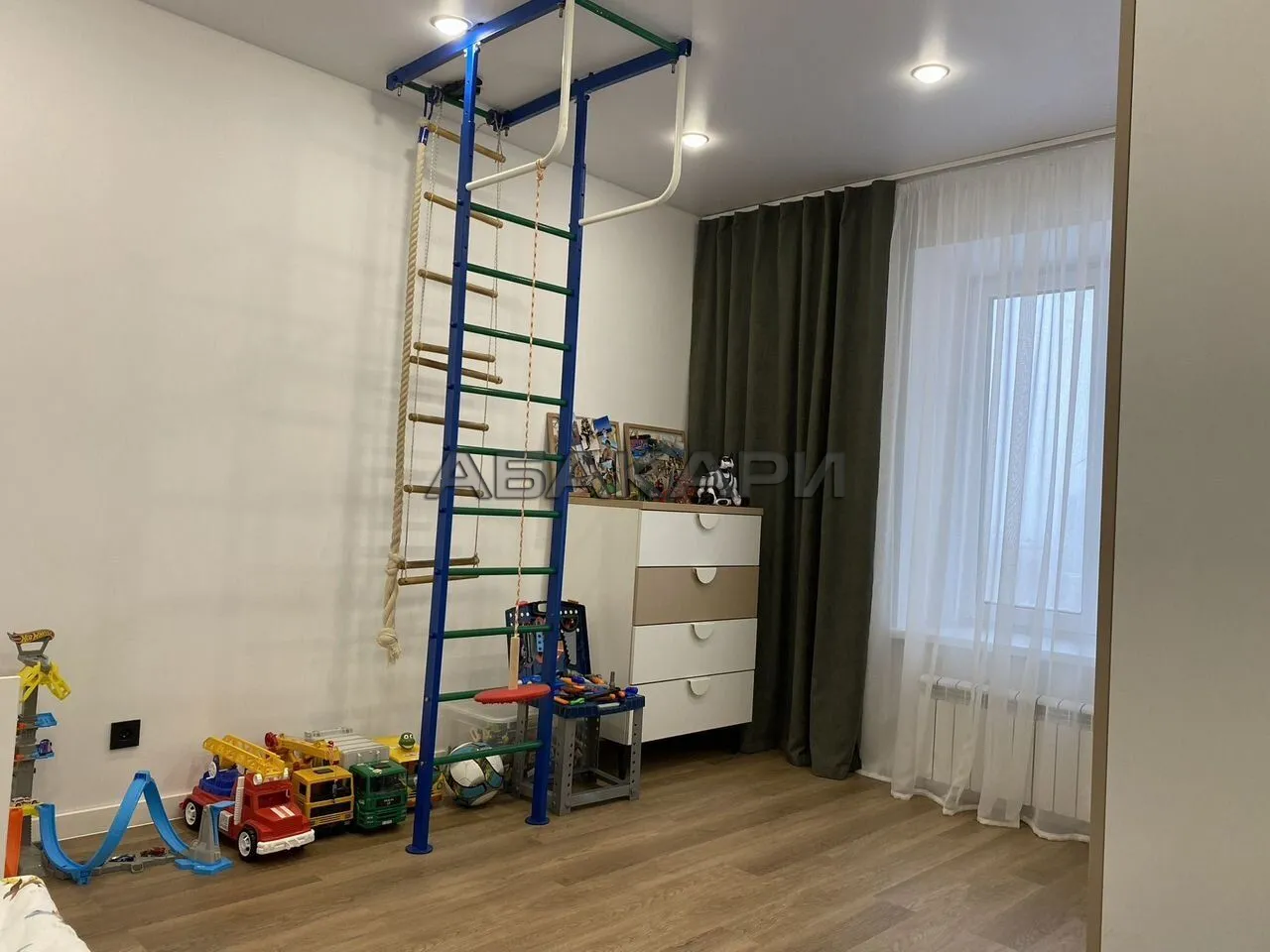 3-комнатная Регатная улица, 1  за 90000 руб/мес фото 7