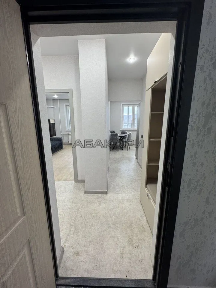 2-комнатная улица Александра Матросова, 36  за 44000 руб/мес фото 3