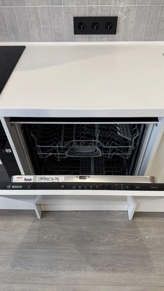 2-комнатная Южная набережная, 12  за 85000 руб/мес фото 3