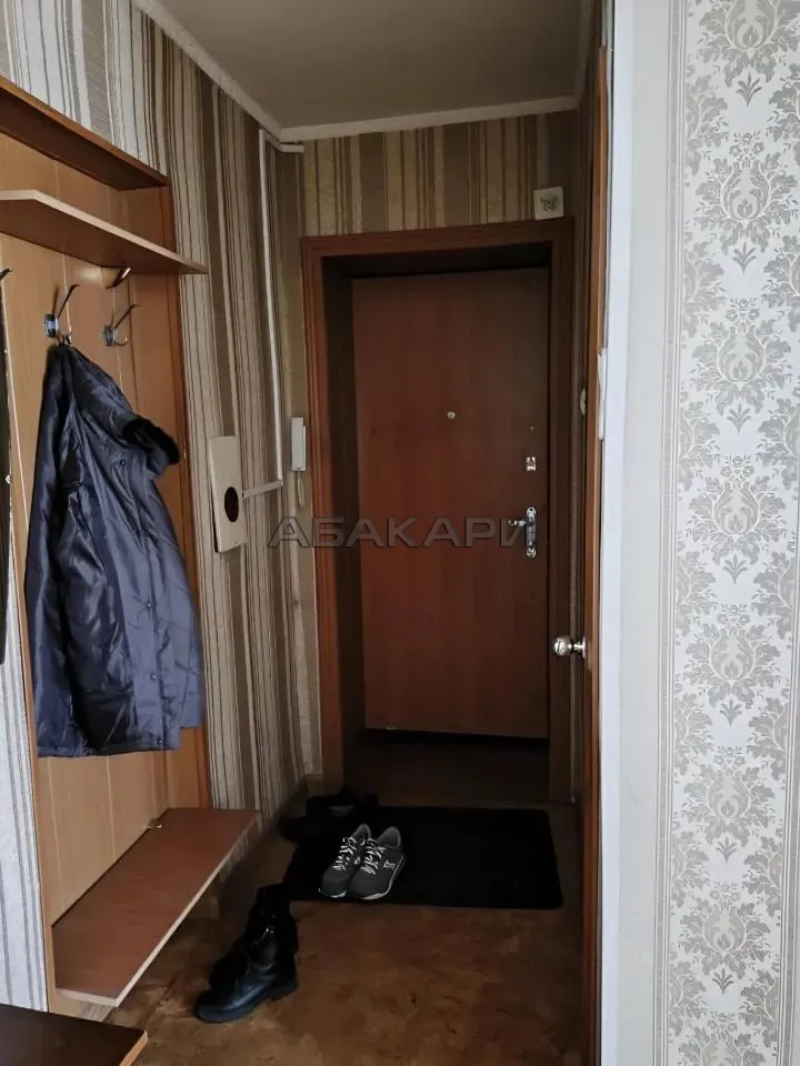 3-комнатная проспект имени Газеты Красноярский Рабочий, 72  за 37000 руб/мес фото 6