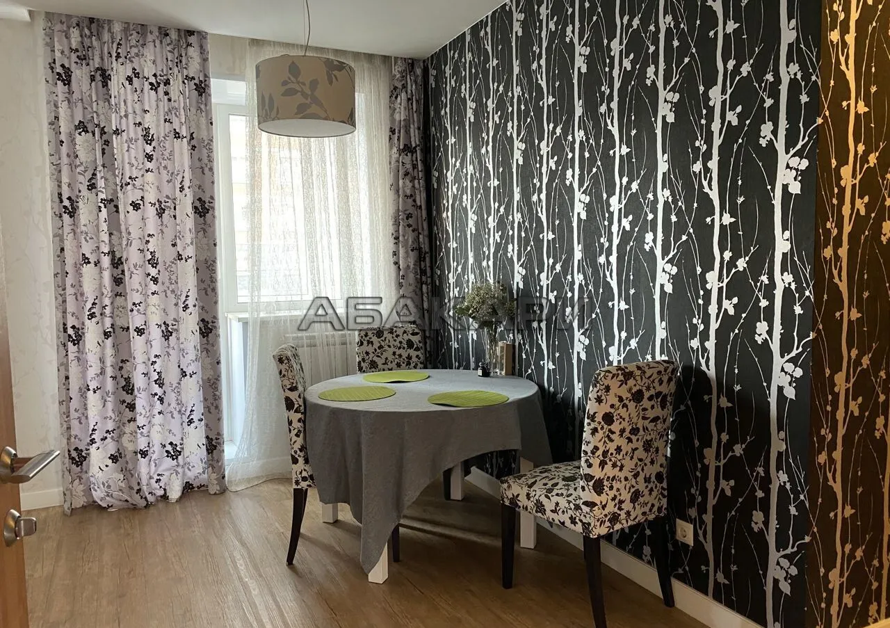 2-комнатная улица Горького, 20  за 65000 руб/мес фото 4