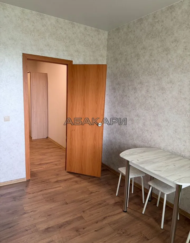 1-комнатная Изумрудная улица, 9 за 35000 руб/мес фото 2 1-комнатная Изумрудная улица, 9 за 35000 руб/мес фото 2