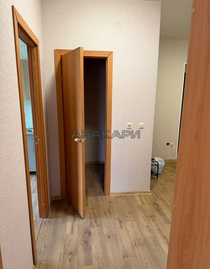 1-комнатная Изумрудная улица, 9 за 35000 руб/мес фото 3 1-комнатная Изумрудная улица, 9 за 35000 руб/мес фото 3