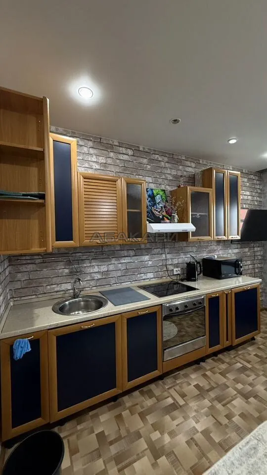 1-комнатная улица Республики, 37А  за 45000 руб/мес фото 1