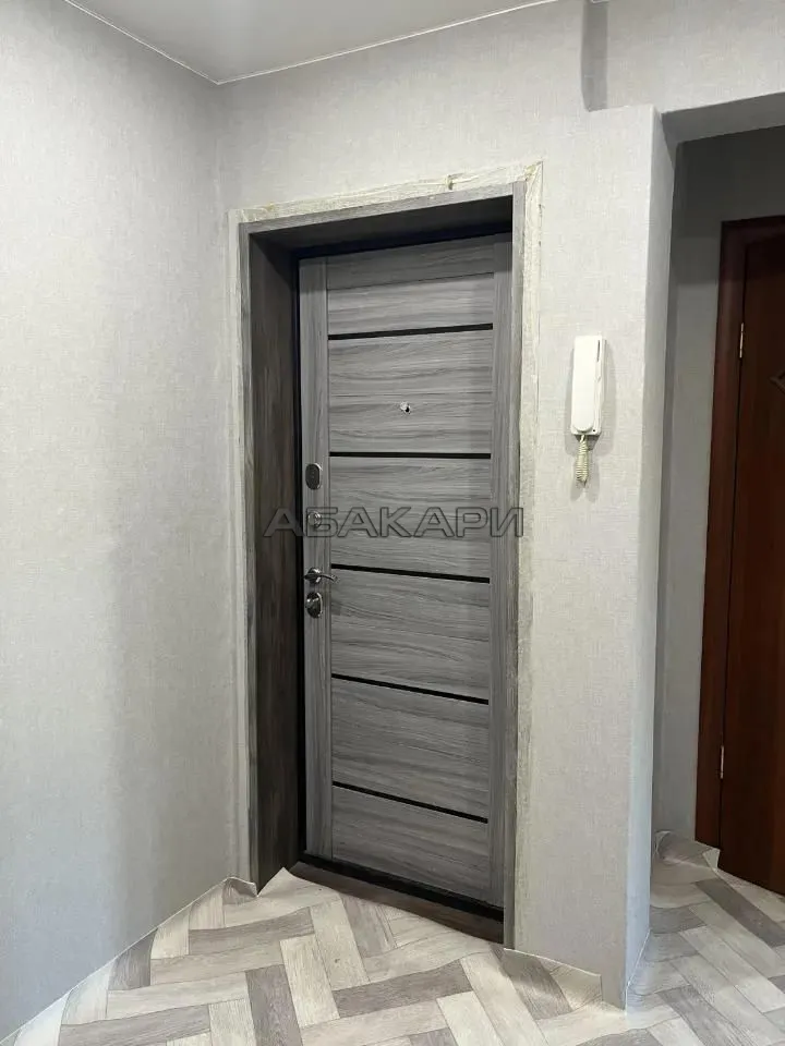 3-комнатная Свердловская улица, 27  за 36000 руб/мес фото 7