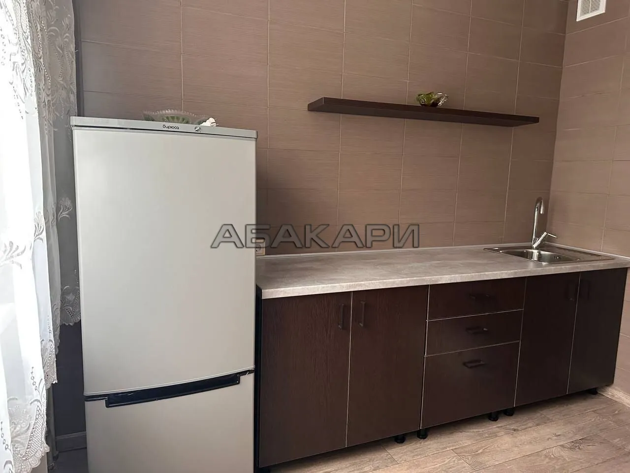 1-комнатная улица Калинина, 17 за 33000 руб/мес фото 3 1-комнатная улица Калинина, 17 за 33000 руб/мес фото 3