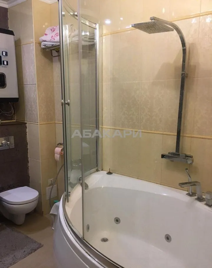 3-комнатная улица Алексеева, 89  за 70000 руб/мес фото 12