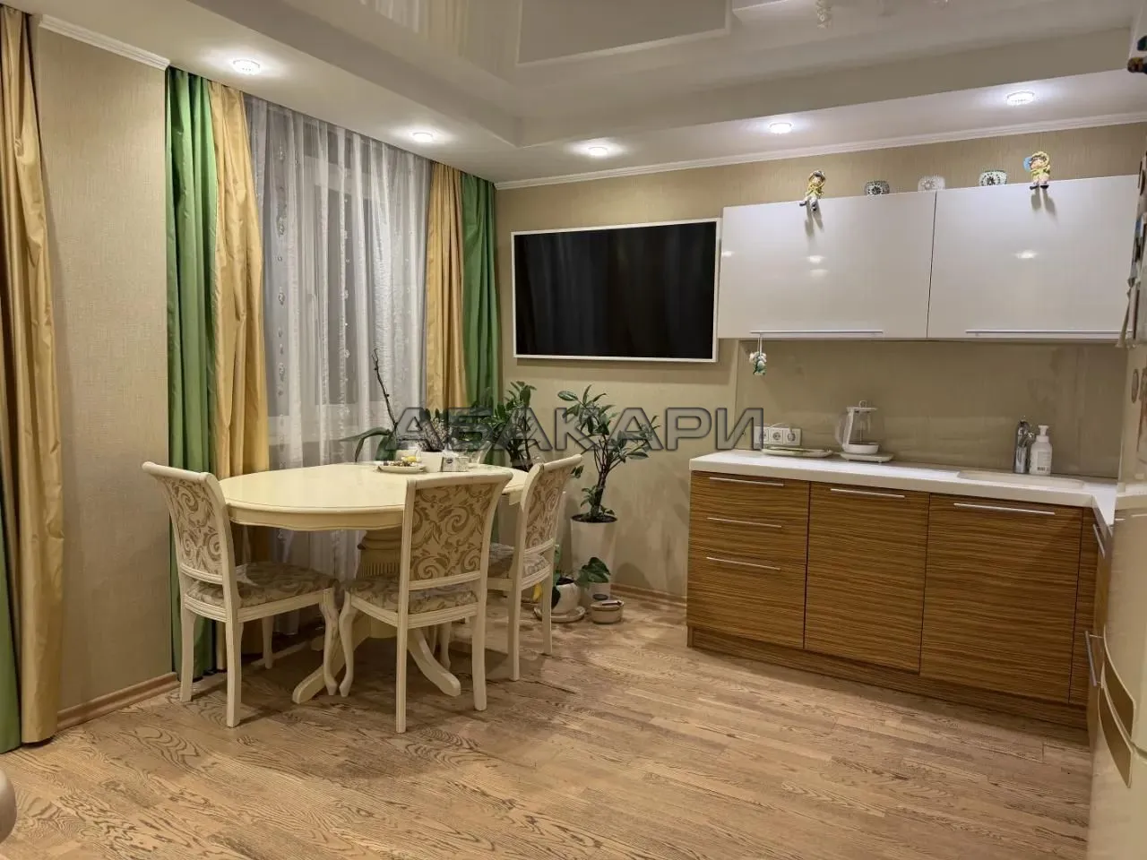 3-комнатная улица Карамзина, 18  за 55000 руб/мес фото 3