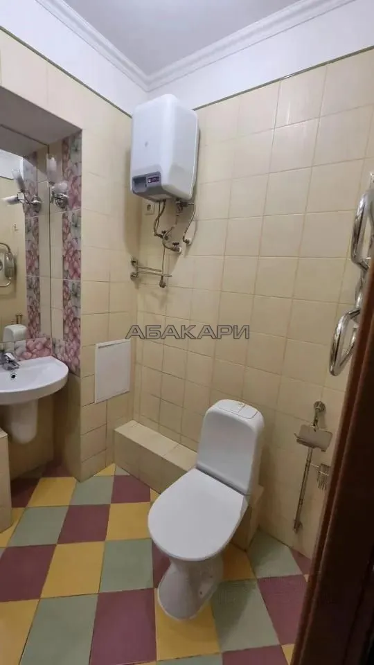 3-комнатная улица Молокова, 1к3  за 70000 руб/мес фото 12