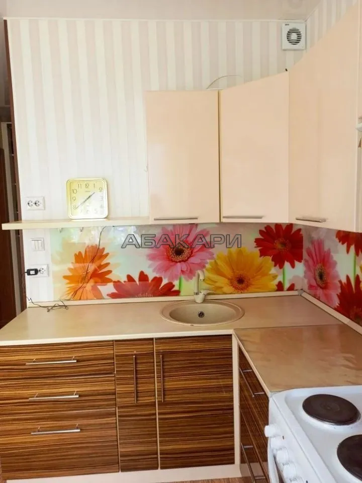2-комнатная улица Урванцева, 16  за 40000 руб/мес фото 6