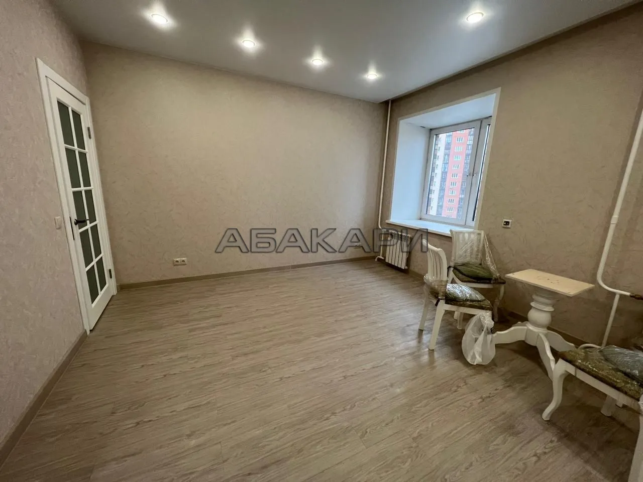 3-комнатная Линейная улица, 114  за 60000 руб/мес фото 5