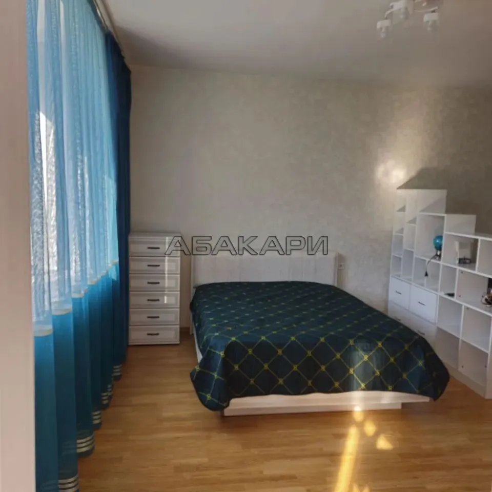 1-комнатная улица Батурина, 9  за 40000 руб/мес фото 1