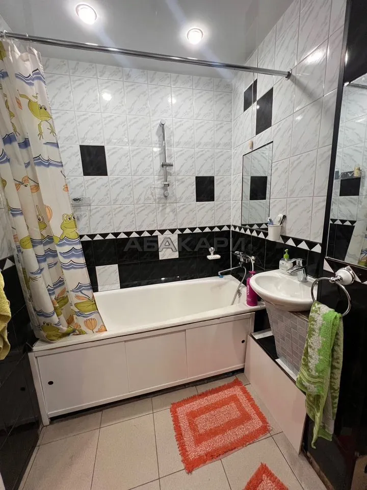 3-комнатная улица Мичурина, 12  за 45000 руб/мес фото 17