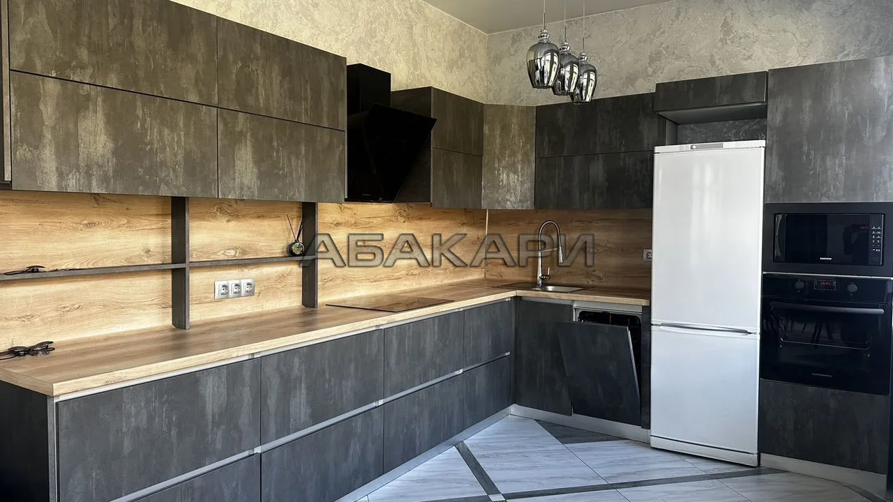 2-комнатная Живописная улица, 1/5  за 90000 руб/мес фото 1