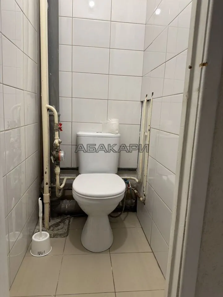 1-комнатная улица Батурина, 20  за 38000 руб/мес фото 9